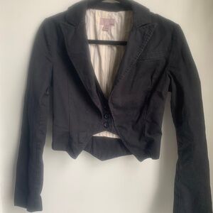 H&M vested, cropped blazer
